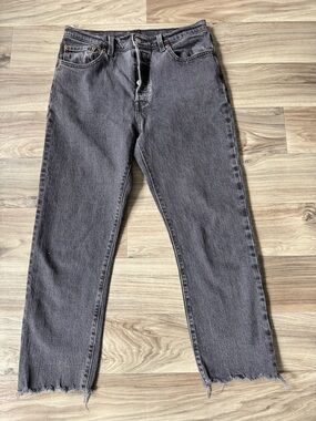 Levi's 501 Buttonfly Raw Hem Denim Jeans in Gray Size 29 Waist